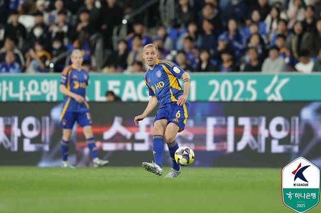 ▲ 울산이 광주와 만났다 ⓒ한국프로축구연맹