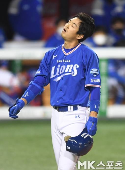 구자욱은 6일 대전 한화전에서 사구를 맞았다. 사진=김재현 기자