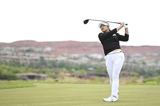 LPGA 투어 올 시즌 첫 우승을 거둔 유해란. 연합뉴스