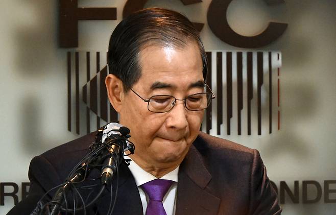 한덕수 무소속 대선 예비후보가 7일 서울 중구 한국프레스센터에서 서울외신기자클럽 초청 기자간담회를 갖고 있다. 국회사진기자단