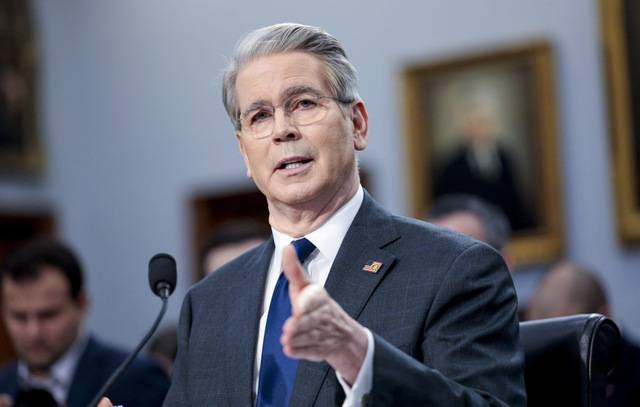 스콧 베선트 미국 재무장관이 6일(현지시간) 미국 워싱턴 의회에서 발언하고 있다. 연합뉴스