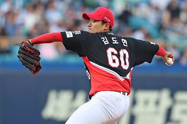 ▲ 김도현은 올 시즌 단 한 번도 5회 이전 조기강판이 된 적이 없을 정도로 꾸준함을 보여주고 있다 ⓒKIA타이거즈
