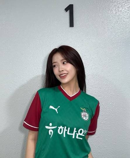 /사진=안유진 SNS