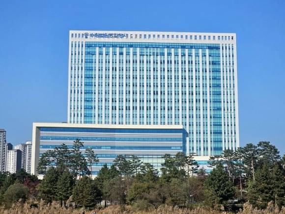 수원지방법원 청사 전경