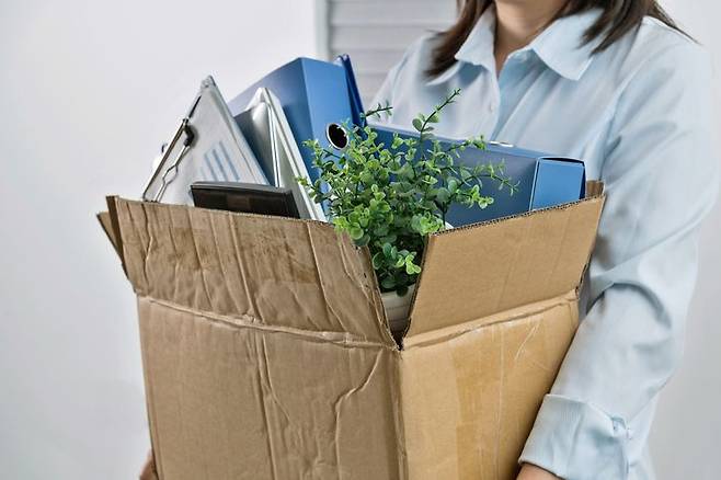 호주 Z세대 사이에서 새 직장을 구하기도 전에 퇴사부터 하는 '무계획 퇴사' 경향이 뚜렷해지고 있다. 게티이미지