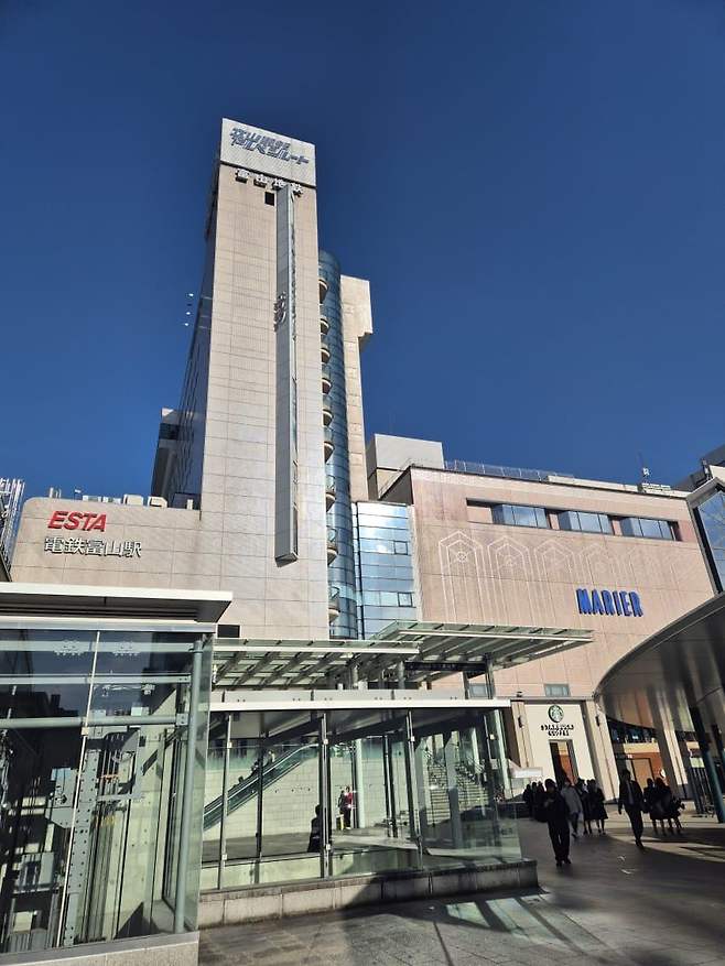 3fb8c32fffd711ab6fb8d38a4786766d8e7e5e53489303c9bef855b17fdc6d8bf5c2a61e6a5d4bbe7ca68b5f09d4