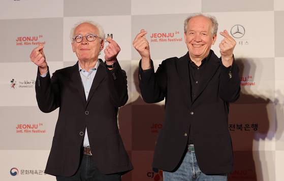 2023년 전주국제영화제를 찾은 다르덴 형제(왼쪽부터 장 피에르 다르덴, 뤼크 다르덴). 다르덴 형제는 올해 10번째로 칸을 찾는다. 연합뉴스