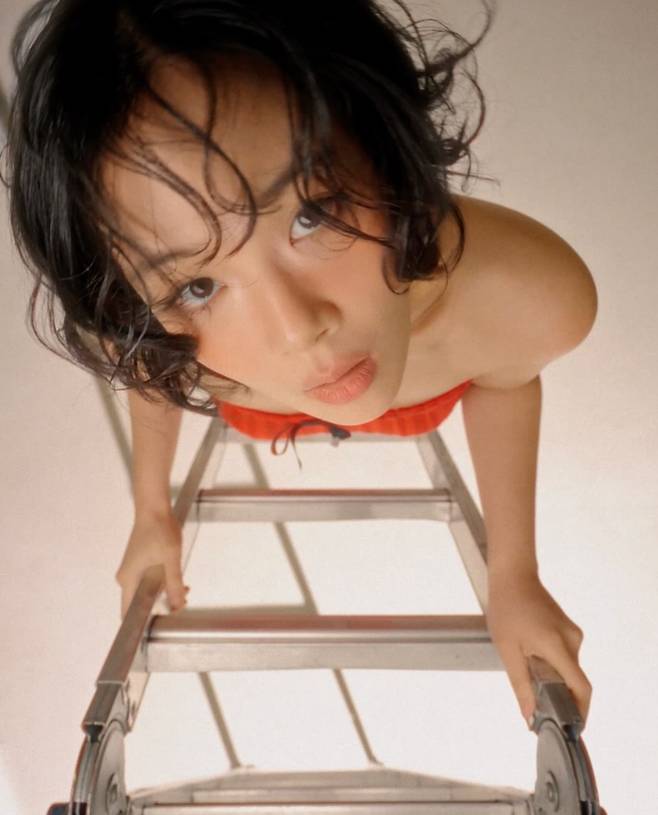 비비가 더블 타이틀곡으로 정규 2집 앨범을 선보인다. 비비 인스타그램 캡처