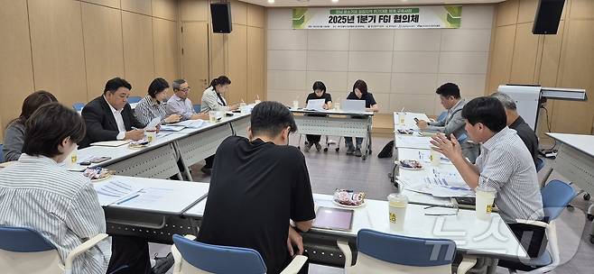 전남테크노파크는 12일 나주시 소재 에너지밸리기업개발원에서 '2025년 1분기 전남 중소기업 밀집지역 포커스 그룹 인터뷰(FGI, Focus Group Interview)' 협의체를 개최했다.(전남테크노파크 제공. 재판매 및 DB 금지)