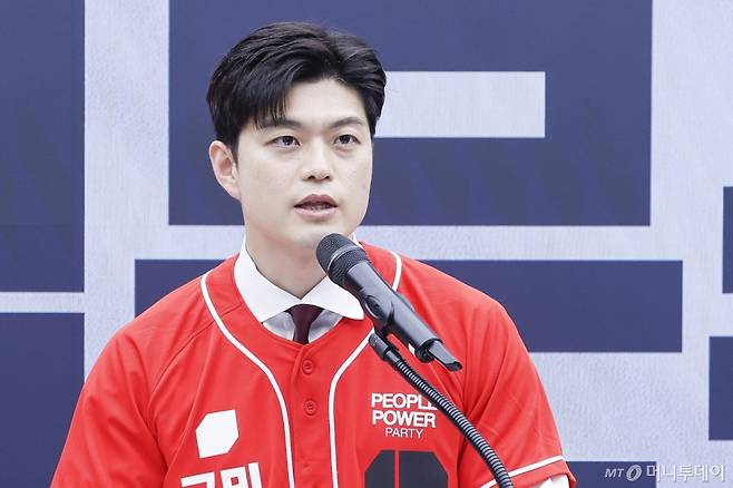 (서울=뉴스1) 이광호 기자 = 김용태 국민의힘 공동선대위원장이 12일 서울 여의도 중앙당사에서 열린 중앙선거대책위원회 임명장 수여식에서 인사말을 하고 있다. (공동취재) 2025.5.12/뉴스1 Copyright (C) 뉴스1. All rights reserved. 무단 전재 및 재배포, AI학습 이용 금지. /사진=(서울=뉴스1) 이광호 기자