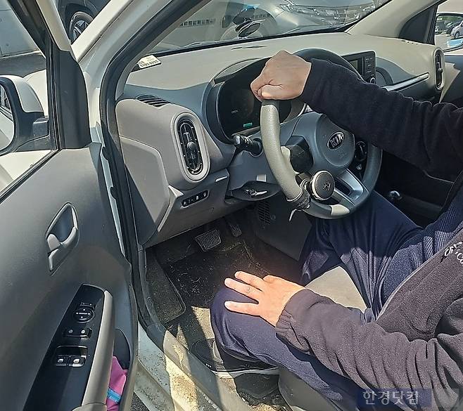 고령운전자 이기홍씨의 차량/사진 유지희 기자