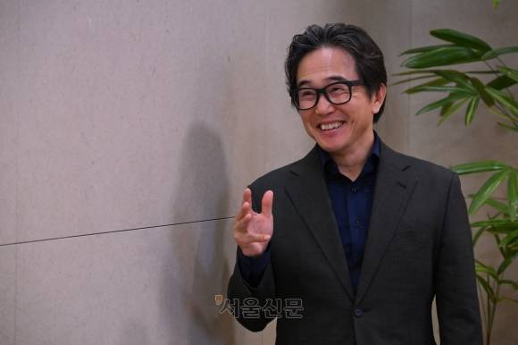 윤종수 변호사는 지난 4월 30일 서울 중구 명동에 위치한 법무법인 광장 사무실에서 2021년 3월 8일에 시작된 #우리의무대를지켜주세요(우무지) 페스티벌과 2025년 3월 개관한 공연장 ‘우무지’가 한국 대중문화의 다양성을 확대하고 생태계를 발전시키는 방향으로 작용할 것이라고 설명했다. 안주영 전문기자