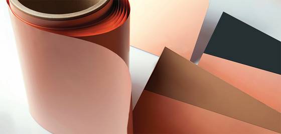 ㈜두산의 동박적층판(㈜두산 제공)