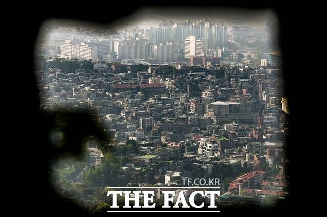 수도권 중심으로 집값 상승세가 나타나면서 이달 아파트 입주전망지수도 높아진 것으로 나타났다. DSR 3단계 시행 전에 규제를 회피하기 위한 수요가 맞물린 결과라는 분석이 나온다. /뉴시스