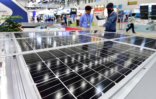 태양광 모듈이 전시된 모습(자료사진).ⓒ뉴시스