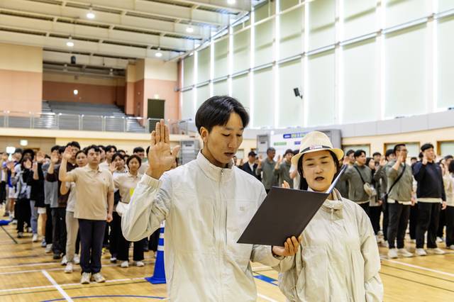 ▲ 2025년 강원특별자치도 산림조합 체육대회가 17일 인제군 남면생활체육공원에서 도내 15개 시·군산림조합과 산림조합중앙본부 강원지역본부 임직원 등이 참가한 가운데 열렸다. 인제군 산림정원과 제공