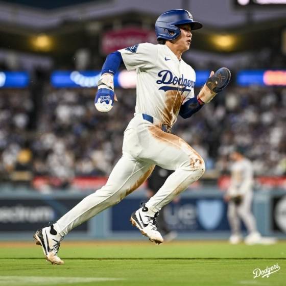 LA 다저스 김혜성이 16일 애슬레틱스전에서 주루 플레이를 펼치고 있다. /사진=LA 다저스 공식 SNS