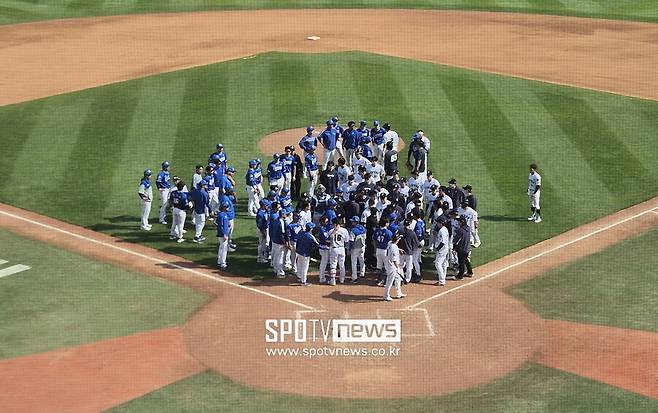 ▲ 롯데-삼성전 벤치클리어링 ⓒ윤욱재 기자