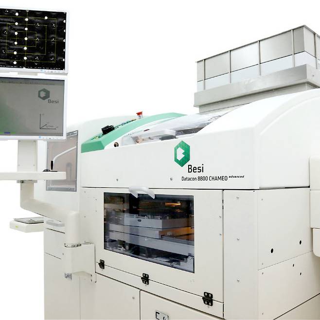 네덜란드 반도체 장비 기업 베시의 하이브리드 본딩 장비 Datacon 8800 CHAMEO advanced. (사진=베시)