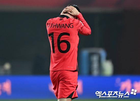 알라니아 스포르가 19일(한국시간) 튀르키예 알라니아에 있는 알라니아 오바 스타디움에서 열린 베식타시와의 2024-2025 쉬페르리그 36라운드 홈 경기에서 황의조의 골로 1-1 무승부를 거뒀다. 엑스포츠뉴스DB