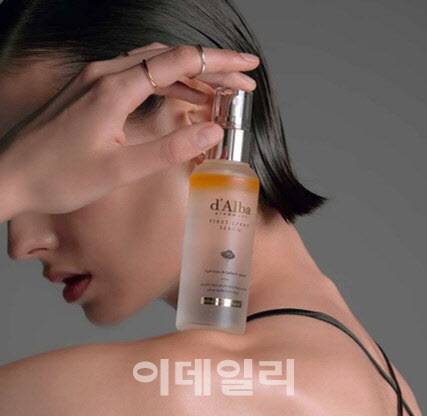 달바 퍼스트 스프레이 세럼(사진=달바글로벌)