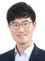 하건형 신한투자증권 투자전략부 연구위원