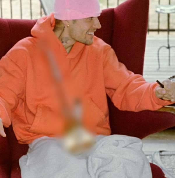 세계적인 팝스타 저스틴 비버(31)가 대마초 흡입을 인증해 논란을 일으켰다./사진=저스틴 비버 인스타그램 캡처