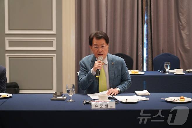 유종필 창업진흥원장이 21일 서울 여의도 켄싱턴호텔에서 기자간담회를 개최했다. (창진원 제공)