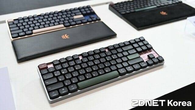 알루미늄 하우징에 텐키리스 디자인을 적용한 '칼럭스 TKL'. (사진=지디넷코리아)