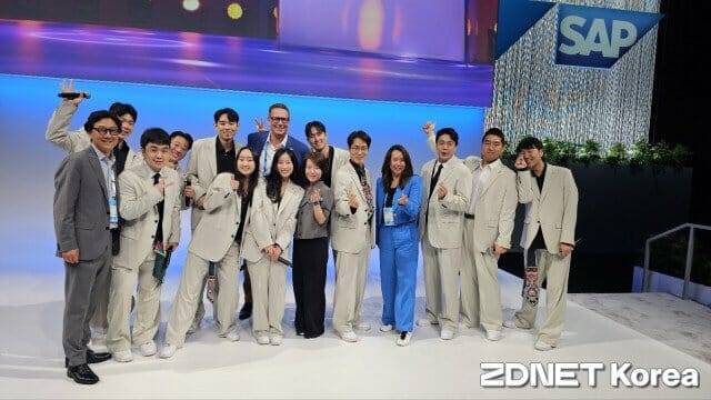 SAP 사파이어 2025에서 K팝 공연을 마친 SAP 코리아의 '팀하모니'(사진=남혁우 기자)