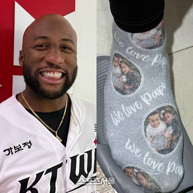인터뷰에 임하고 있는 로하스(좌), 로하스의 가족 사진이 담긴 양말(우) 수원 | 박연준 기자 duswns0628@sportsseoul.com