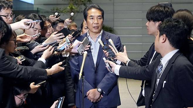 에토 다쿠 일본 농림수산상(농림축산식품부 장관 격)이 "쌀을 사본 적이 없다"고 발언해 논란이 일었다