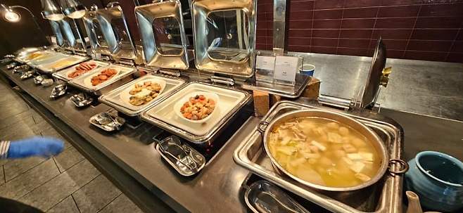 7fed8273b58769f251ef81e745817273a4e8b2e46bd0fb9bf09296ba01f25efb