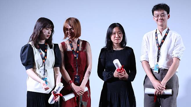 '라 시네프' 수상자들. 우측 두 번째 허가영 감독 ⓒ칸 국제영화제