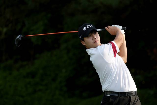 유럽을 기반으로 하는 DP월드투어에서 경기 중인 김민규는 출전 기회를 기다리는 대신 스스로 기회를 찾아 나섰다. KPGA 제공