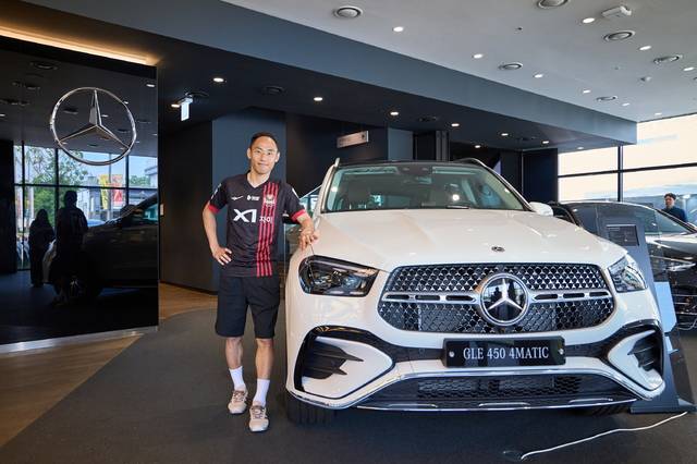 FC 서울의 문선민이 ‘HS효성더클래스 4월의 선수상’ 을 받았다. FC 서울 제공