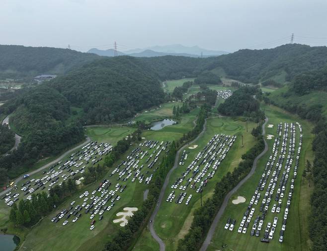 2024 서원밸리 그린 콘서트는 국내 유일의 LPGA 대회 개최 장소인 서원힐스 이스트코스 9개 홀 전체 페어웨이를 주차장으로 개방해 불편을 최소화했다./서원밸리