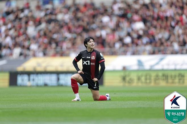 ▲ 24일 오후 서울월드컵경기장에서 FC서울과 수원FC의 하나은행 K리그1 2025 15라운드가 펼쳐졌다. 경기 결과 서울과 수원FC가 1-1로 비기면서 승점 1점씩 나눠 가졌다. ⓒ 한국프로축구연맹