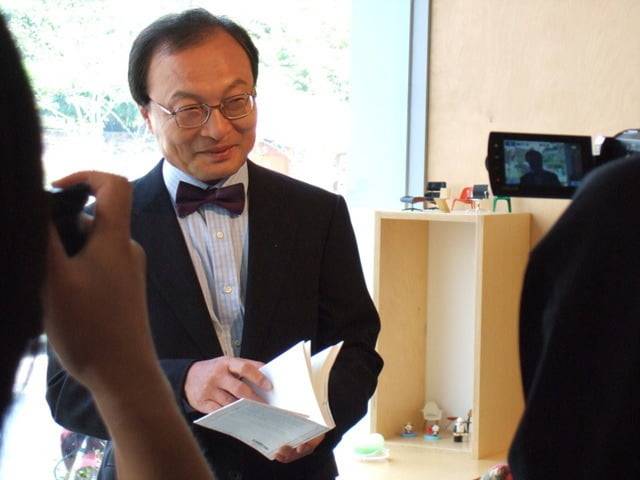 2009년 이해찬 전 총리의 이미지 컨설턴트를 위해 나선 대장부엉이 팬클럽. 사진=다음카페 대장부엉이