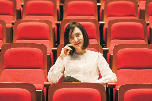 전통연희극 ‘단심’에서 용궁 여왕 역의 채시라는 “전문 무용수가 아니다 보니 ‘더 잘해야지’ 생각하면서 매일같이 연습한다”며 “하루하루 성장하고 있다”고 말했다. 백동현 기자