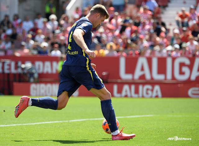 경기에 집중하는 알렉산데르 쇠를로트. /AFPBBNews=뉴스1