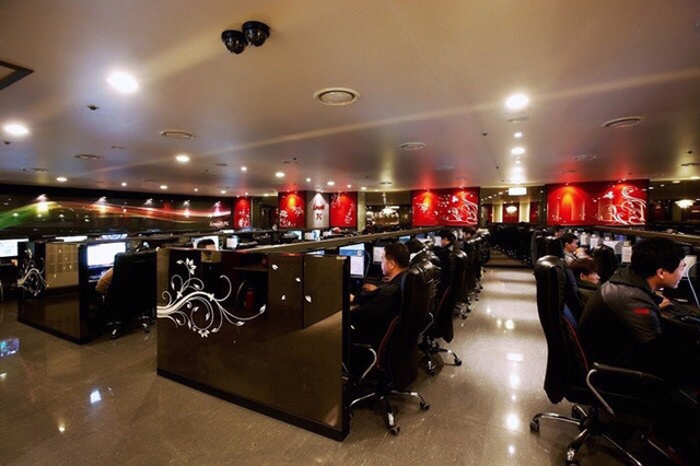 image.png 인물소개 맛깔나는 PC방 알바 SSUL