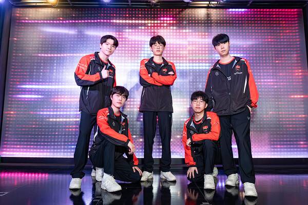 농심 레드포스 선수단. ⓒLCK