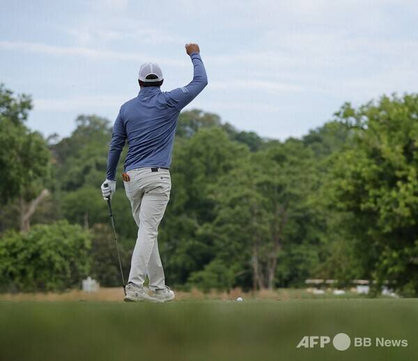 칼럼 내용과 관련 없는 참고 사진입니다. 사진은 프로 골프 선수가 경기하는 모습입니다. 사진제공=ⓒAFPBBNews = News1 (사진을 무단으로 사용하지 마십시오.)