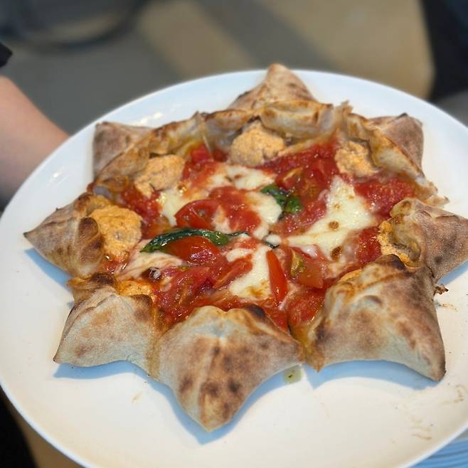 셰프의 대표 메뉴인 돈 살보(Don Salvo) / 사진=권효정 여행+ 기자