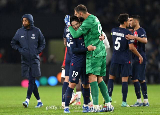 이강인과 돈나룸마./게티이미지코리아