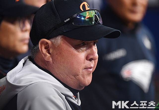 한화를 이끄는 김경문 감독. 사진=천정환 기자