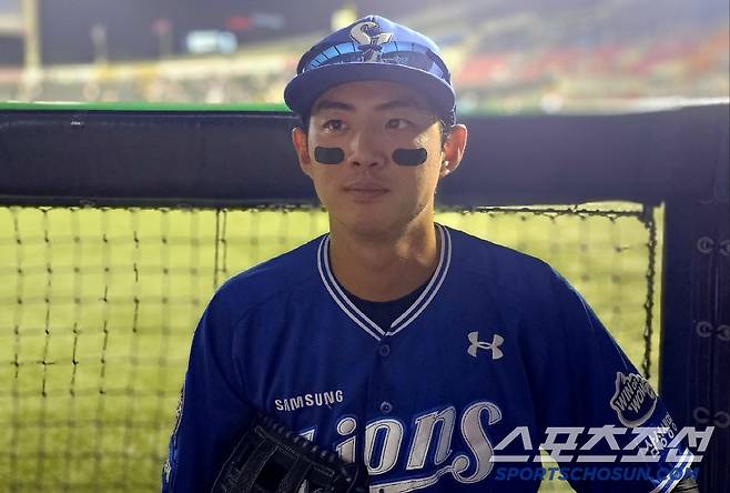 삼성 구자욱이 1일 LG전을 마치고 인터뷰를 하고 있다. 잠실=권인하 기자