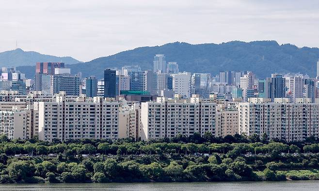 서울 압구정 일대 아파트 단지 모습. 연합뉴스
