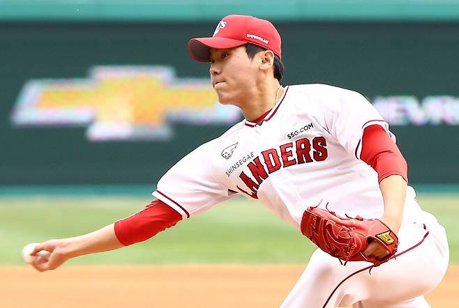 ▲ 군 복무를 마치고 건강하게 돌아온 SSG 마운드의 최대 기대주 윤태현 ⓒSSG랜더스